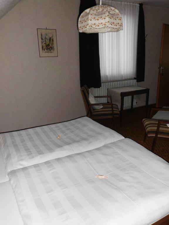 Finken, Gaestezimmer An Der Rench ออปเพอเนา ห้อง รูปภาพ